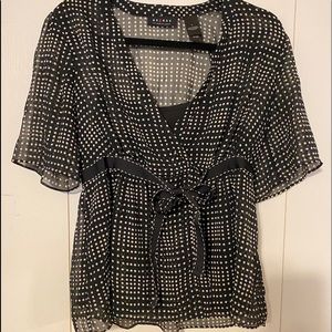 Axcess black and white blouse